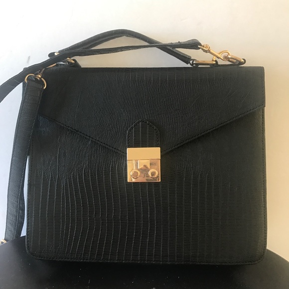 Brandy Melville Handbags - Brandy Melville Croc Embossed Crossbody Bag